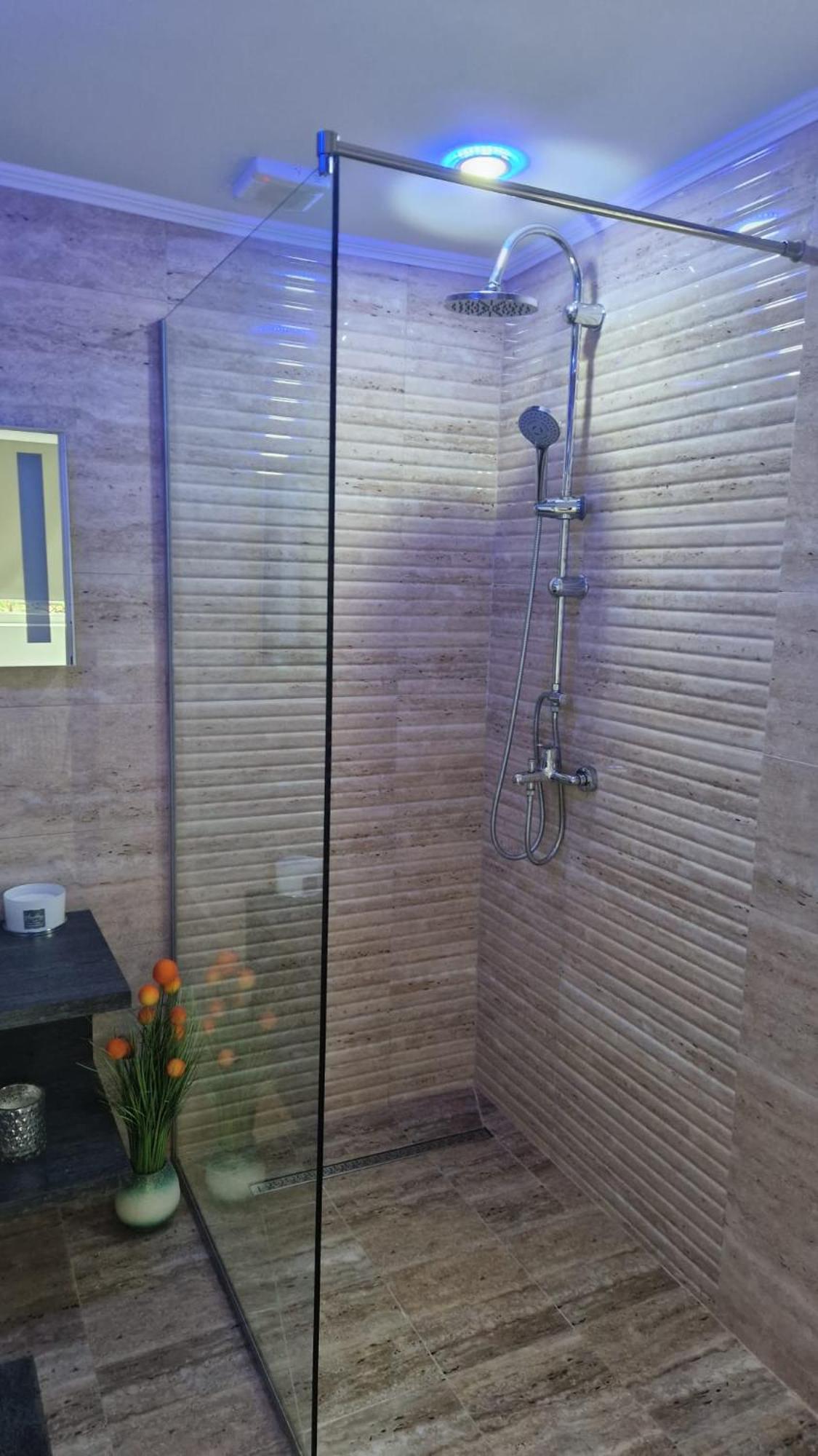Casa Teo Hotel Buzău Eksteriør billede